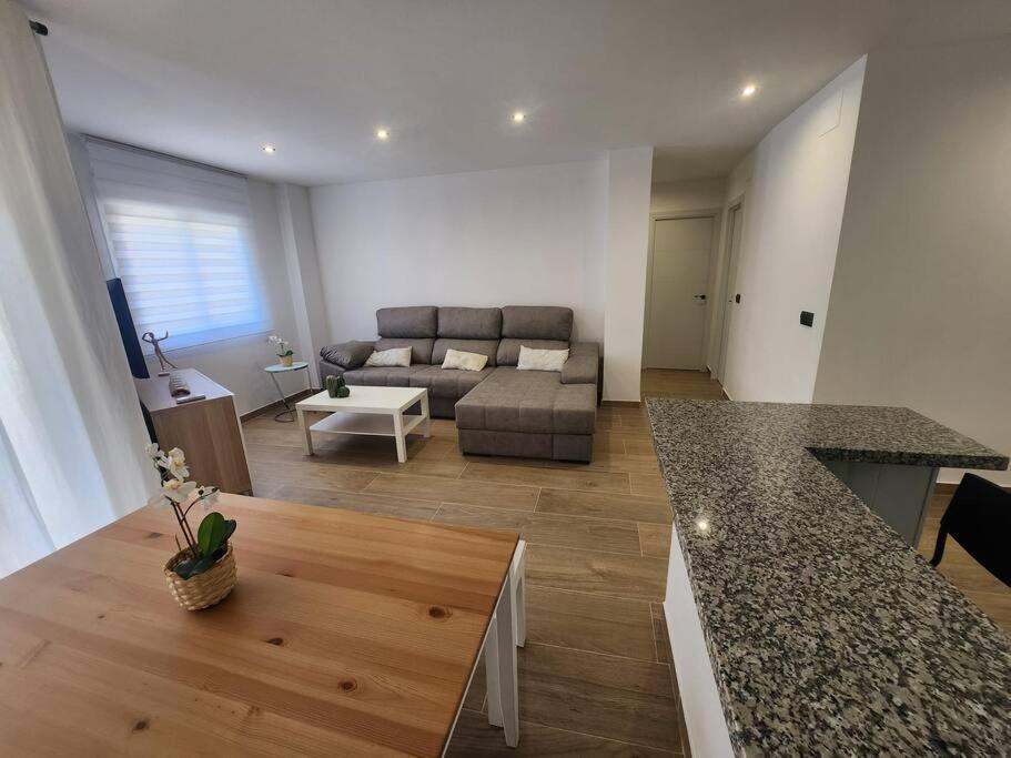 Piso Acogedor En Malaga Apartment Exterior photo