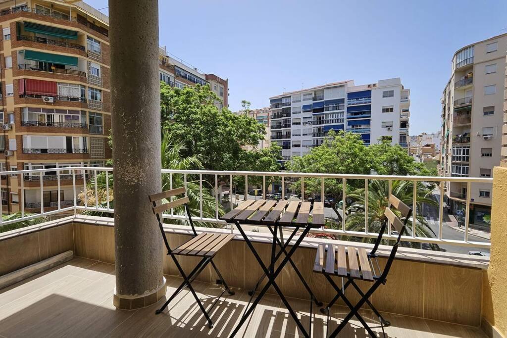 Piso Acogedor En Malaga Apartment Exterior photo